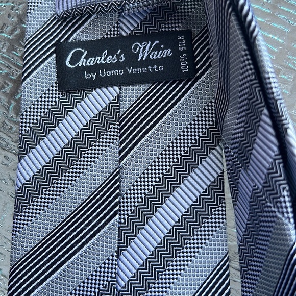 Striped silk tie - Picture 3 of 4